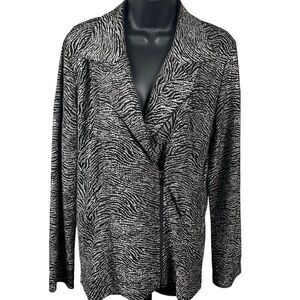 Chico's black and silver metallic tiger print asymmetrical zip front jacket sz 1